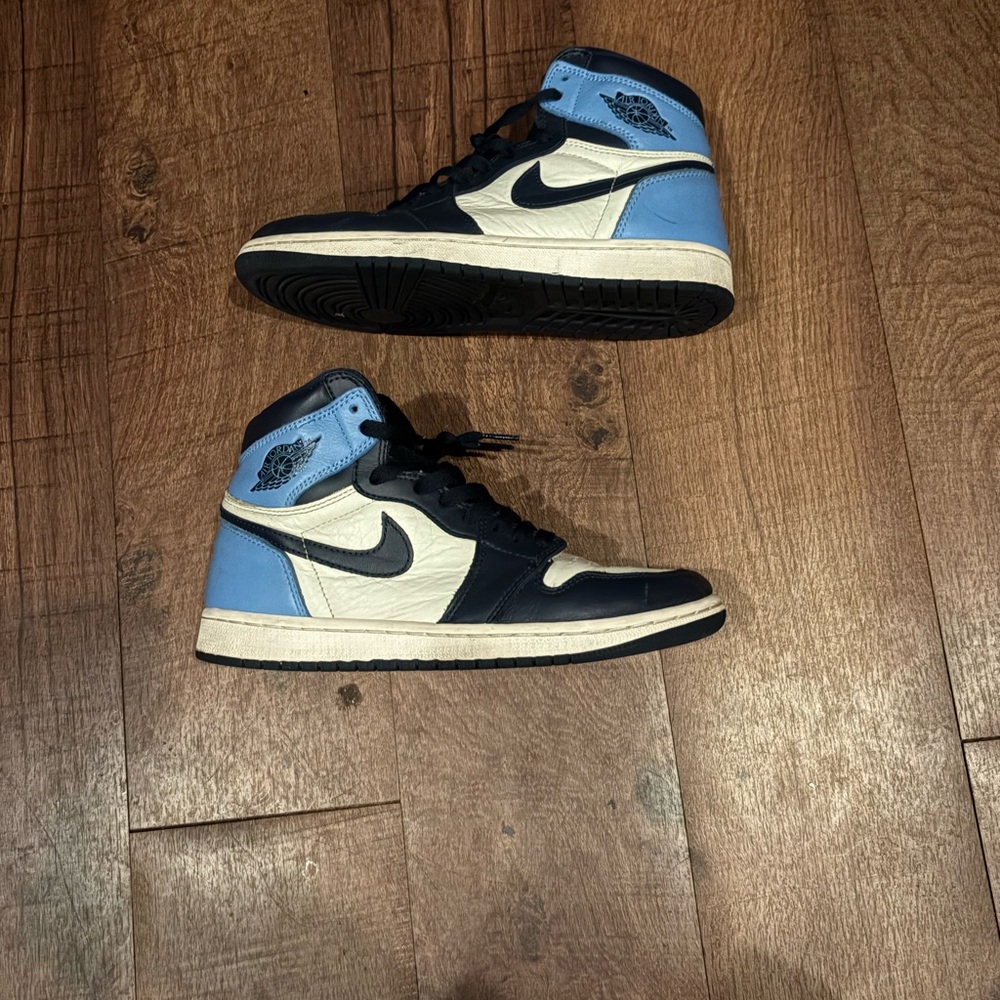 Nike Women's Sneakers - Black and Blue